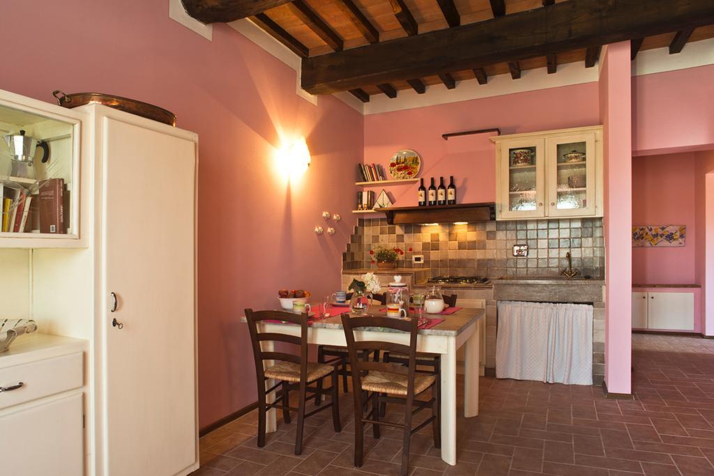 וולטרה Agriturismo Podere Campaini מראה חיצוני תמונה
