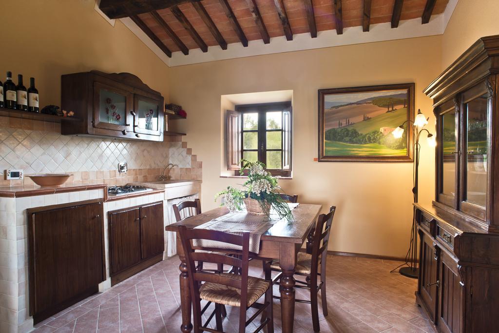 וולטרה Agriturismo Podere Campaini מראה חיצוני תמונה