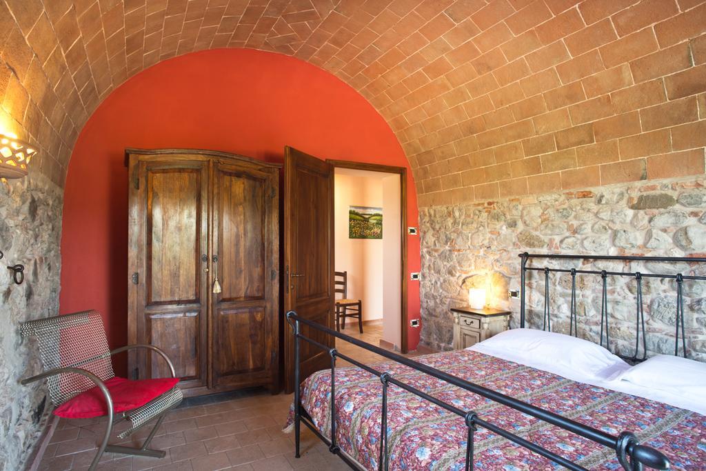 וולטרה Agriturismo Podere Campaini מראה חיצוני תמונה
